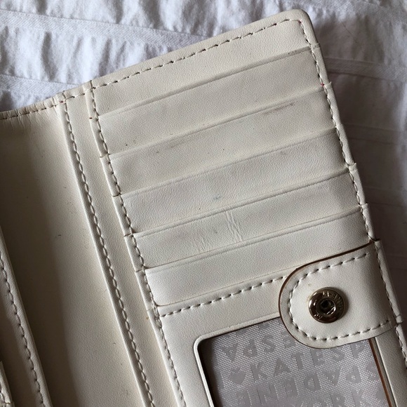 Kate Spade Pink Wallet - Picture 4 of 4